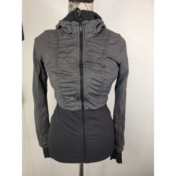 Lululemon Dance Studio Jacket Hooded Size 6 Black Gray Reversible - Picture 9 of 12